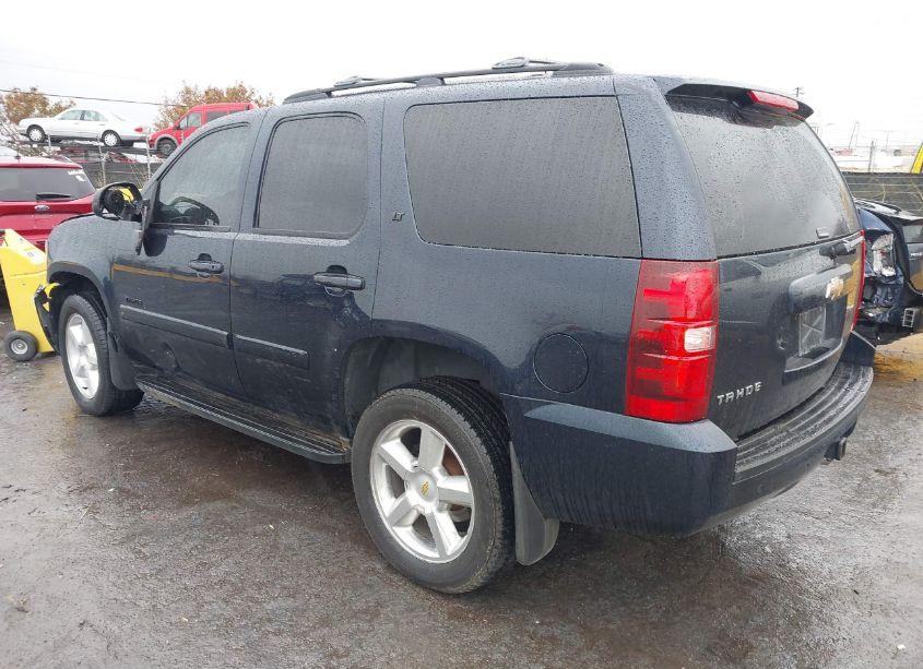 Photo 3 of 2007 Chevrolet Tahoe LT (VIN 1GNFK130X7J359860)