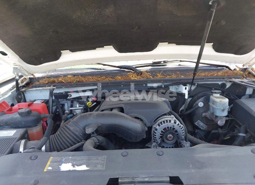 Photo 10 of 2007 Chevrolet Tahoe LT (VIN 1GNFK130X7R256830)