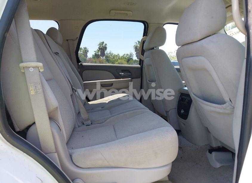 Photo 8 of 2007 Chevrolet Tahoe LT (VIN 1GNFK130X7R256830)