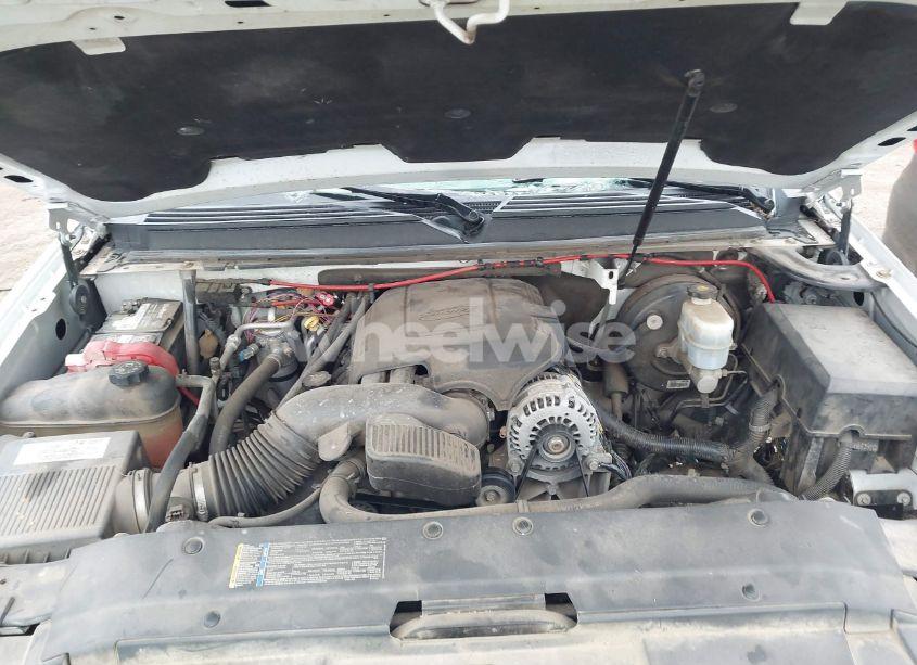 Photo 10 of 2008 Chevrolet Tahoe LTZ (VIN 1GNFK130X8J110203)