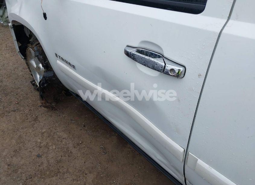 Photo 12 of 2008 Chevrolet Tahoe LTZ (VIN 1GNFK130X8J110203)