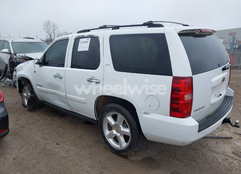 Photo 3 of 2008 Chevrolet Tahoe LTZ (VIN 1GNFK130X8J110203)