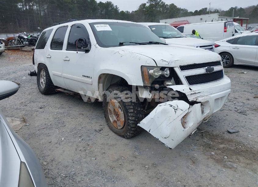 2008 Chevrolet Tahoe LT (VIN 1GNFK130X8R117959) main photo