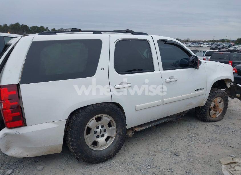 Photo 13 of 2008 Chevrolet Tahoe LT (VIN 1GNFK130X8R117959)