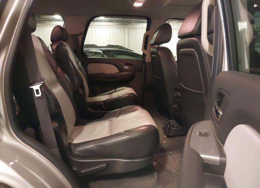 Photo 8 of 2008 Chevrolet Tahoe LT (VIN 1GNFK130X8R163663)