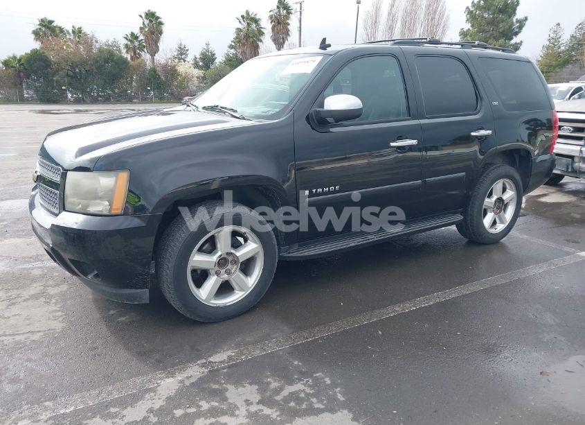 Photo 2 of 2008 Chevrolet Tahoe LTZ (VIN 1GNFK130X8R218063)