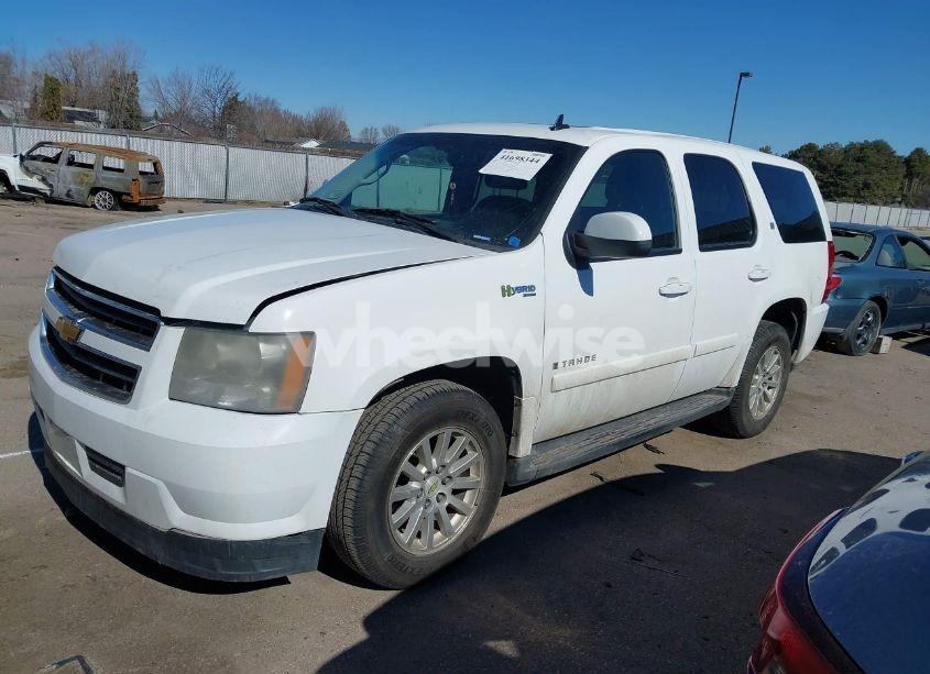 Photo 2 of 2009 Chevrolet Tahoe HYBRID (VIN 1GNFK13509R115327)