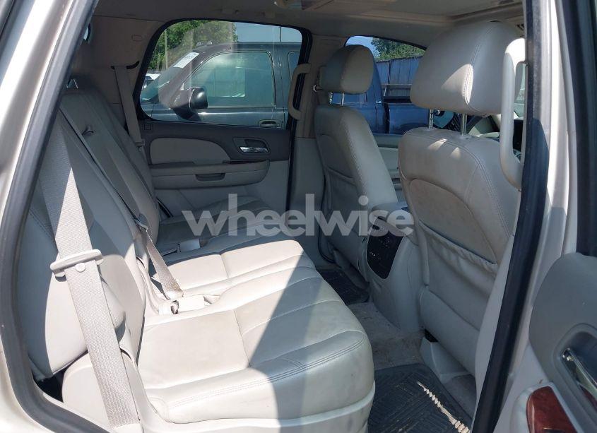 Photo 8 of 2009 Chevrolet Tahoe HYBRID (VIN 1GNFK13539R110090)