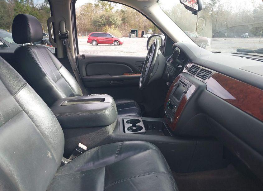 Photo 5 of 2009 Chevrolet Tahoe HYBRID (VIN 1GNFK13539R180348)