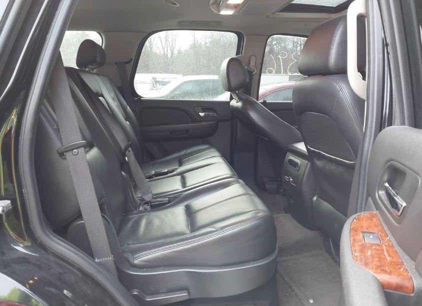Photo 8 of 2008 Chevrolet Tahoe HYBRID (VIN 1GNFK13568R220615)