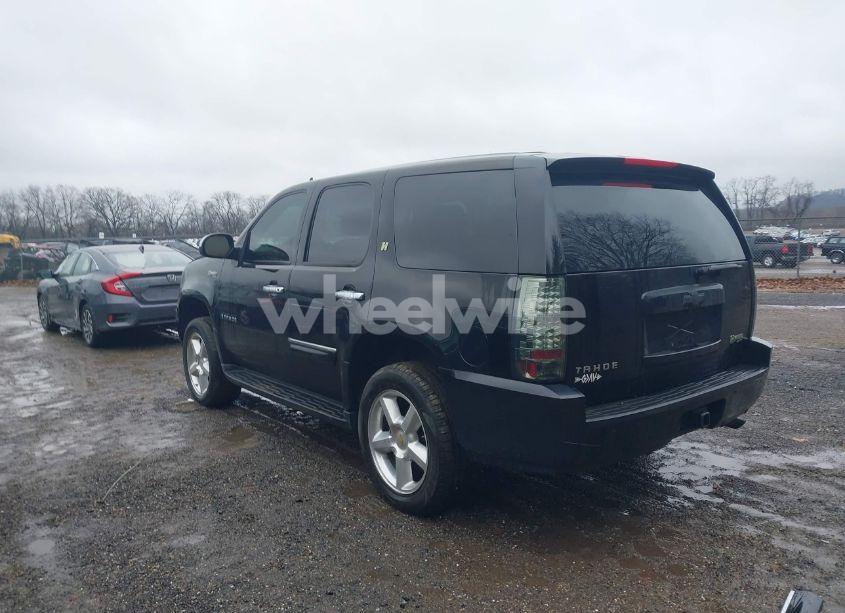 Photo 3 of 2009 Chevrolet Tahoe HYBRID (VIN 1GNFK13579R169613)