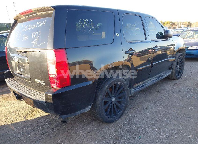 Photo 4 of 2009 Chevrolet Tahoe HYBRID (VIN 1GNFK13589R110120)