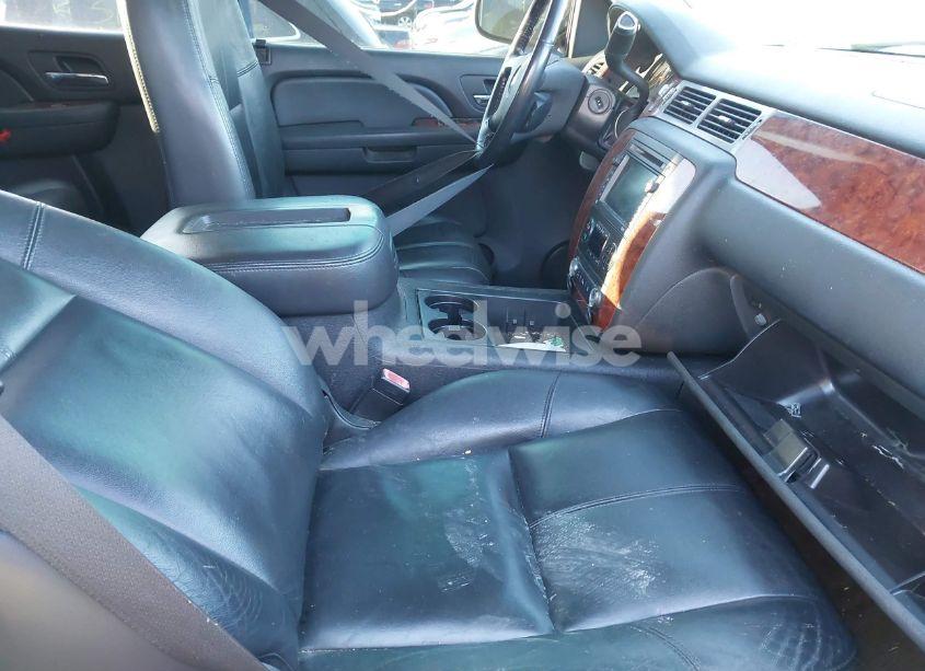 Photo 5 of 2009 Chevrolet Tahoe HYBRID (VIN 1GNFK13589R110120)