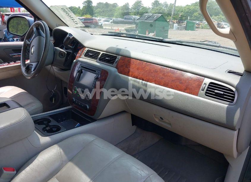 Photo 5 of 2009 Chevrolet Tahoe HYBRID (VIN 1GNFK13599R182024)