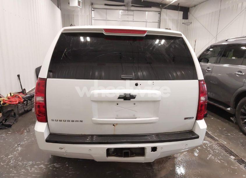 Photo 16 of 2007 Chevrolet Suburban 1500 LT (VIN 1GNFK16307J240138)