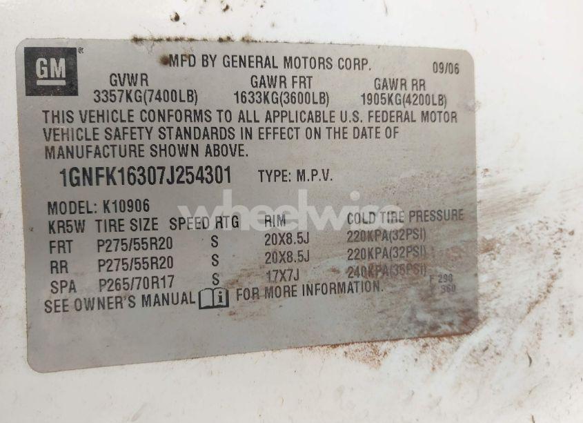 Photo 9 of 2007 Chevrolet Suburban 1500 LTZ (VIN 1GNFK16307J254301)