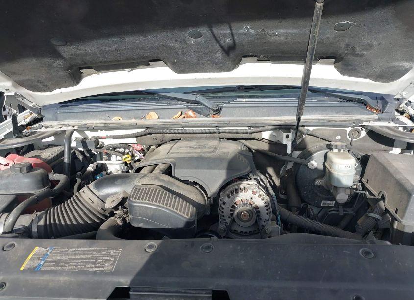 Photo 10 of 2008 Chevrolet Suburban 1500 LT (VIN 1GNFK16308J118283)