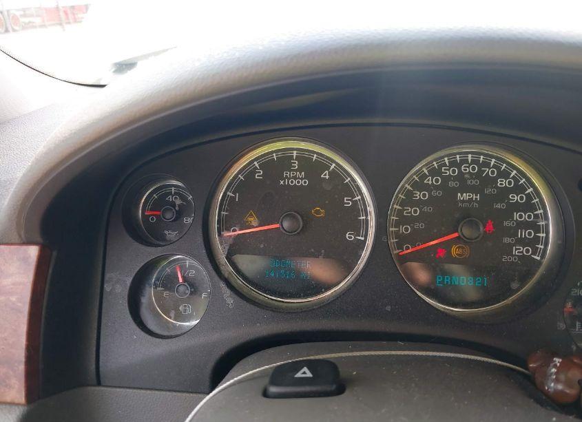 Photo 7 of 2008 Chevrolet Suburban 1500 LT (VIN 1GNFK16308J118283)