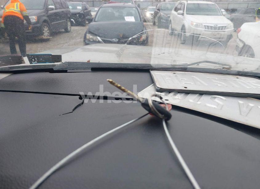 Photo 11 of 2009 Chevrolet Suburban 1500 LS (VIN 1GNFK16309R259972)