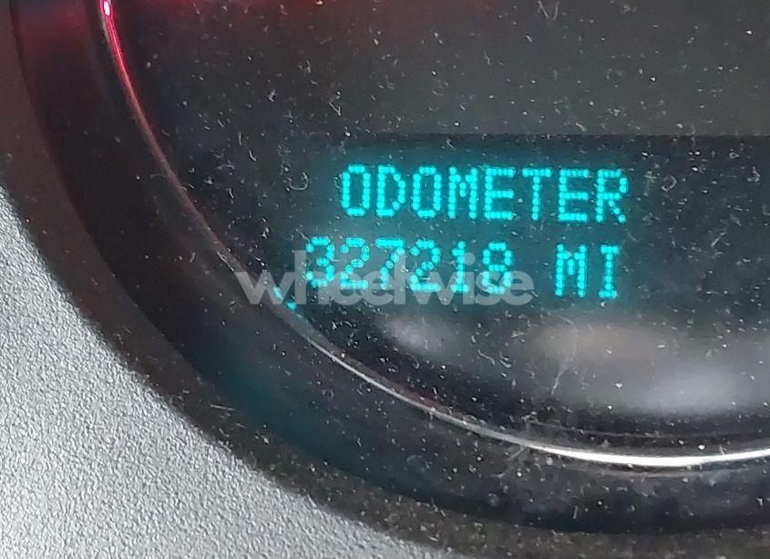 Photo 15 of 2009 Chevrolet Suburban 1500 LS (VIN 1GNFK16309R259972)