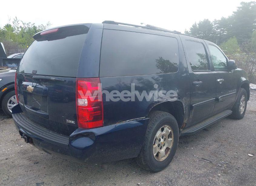 Photo 4 of 2007 Chevrolet Suburban 1500 LT (VIN 1GNFK16317J260379)