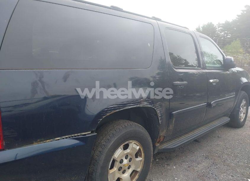 Photo 6 of 2007 Chevrolet Suburban 1500 LT (VIN 1GNFK16317J260379)