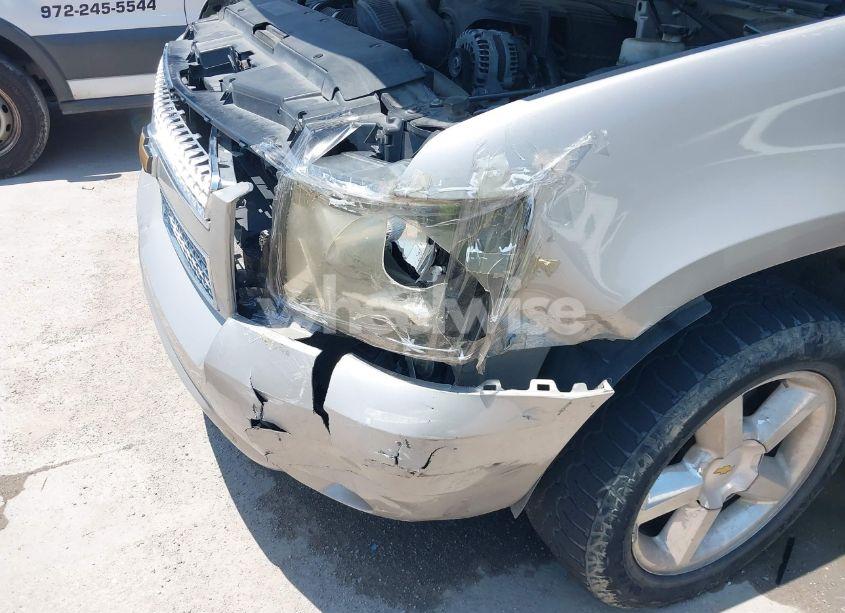 Photo 6 of 2007 Chevrolet Suburban 1500 LT (VIN 1GNFK16327J350303)