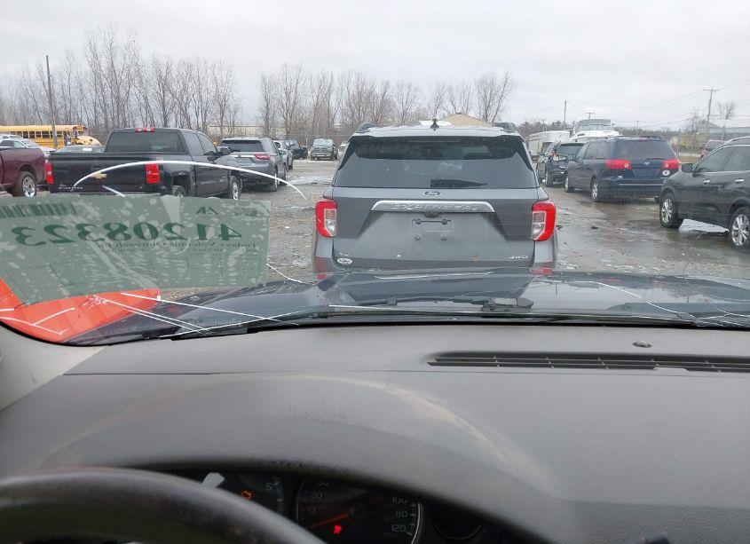 Photo 13 of 2007 Chevrolet Suburban 1500 LT (VIN 1GNFK16347J207403)