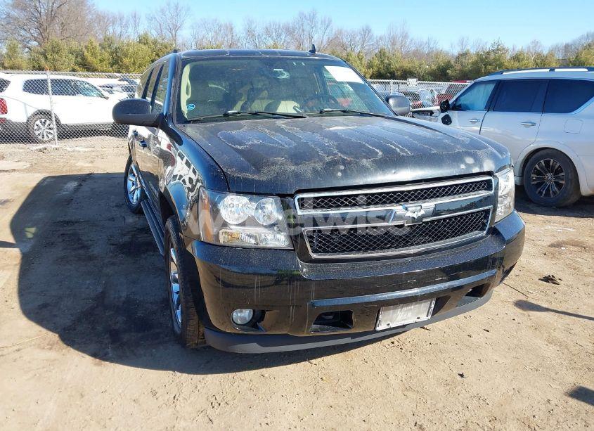 2007 Chevrolet Suburban 1500 LTZ (VIN 1GNFK16347J223178) main photo