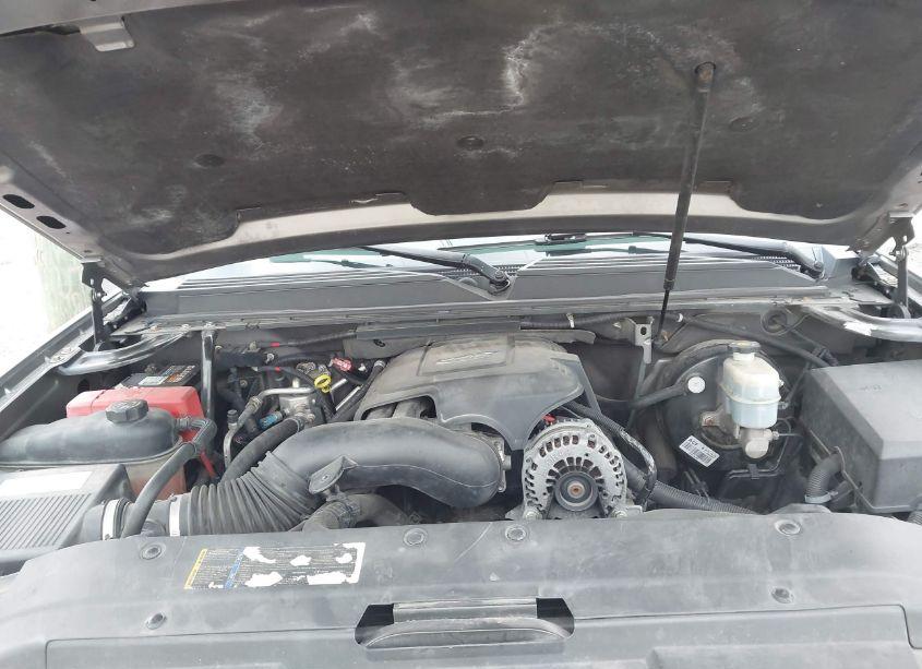 Photo 10 of 2007 Chevrolet Suburban 1500 LT (VIN 1GNFK16347J251742)