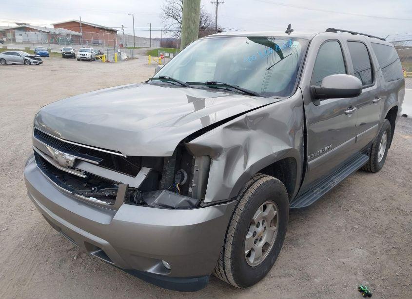 Photo 6 of 2007 Chevrolet Suburban 1500 LT (VIN 1GNFK16347J251742)