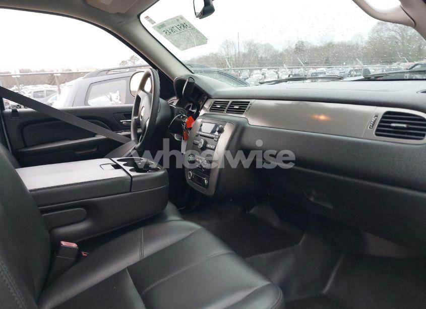 Photo 5 of 2008 Chevrolet Suburban 1500 COMMERCIAL FLEET (VIN 1GNFK16348R255731)