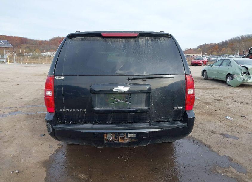 Photo 17 of 2007 Chevrolet Suburban 1500 LS (VIN 1GNFK16357J197321)