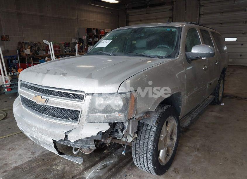 Photo 2 of 2007 Chevrolet Suburban 1500 LTZ (VIN 1GNFK16357J355897)