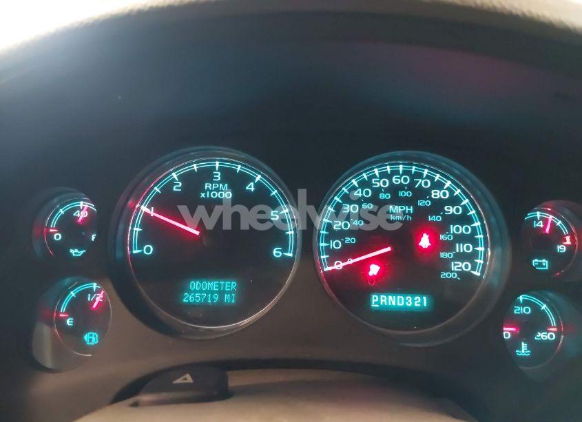 Photo 7 of 2007 Chevrolet Suburban 1500 LTZ (VIN 1GNFK16357J355897)