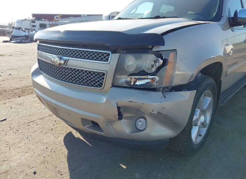 Photo 6 of 2008 Chevrolet Suburban 1500 LTZ (VIN 1GNFK16358J204026)