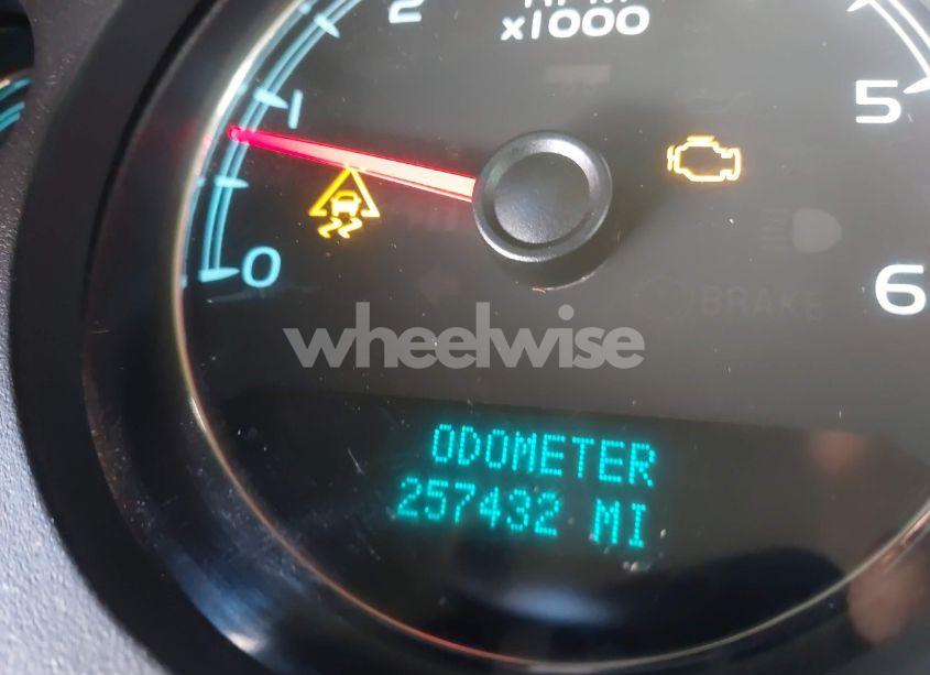 Photo 15 of 2008 Chevrolet Suburban 1500 LTZ (VIN 1GNFK16368J110091)