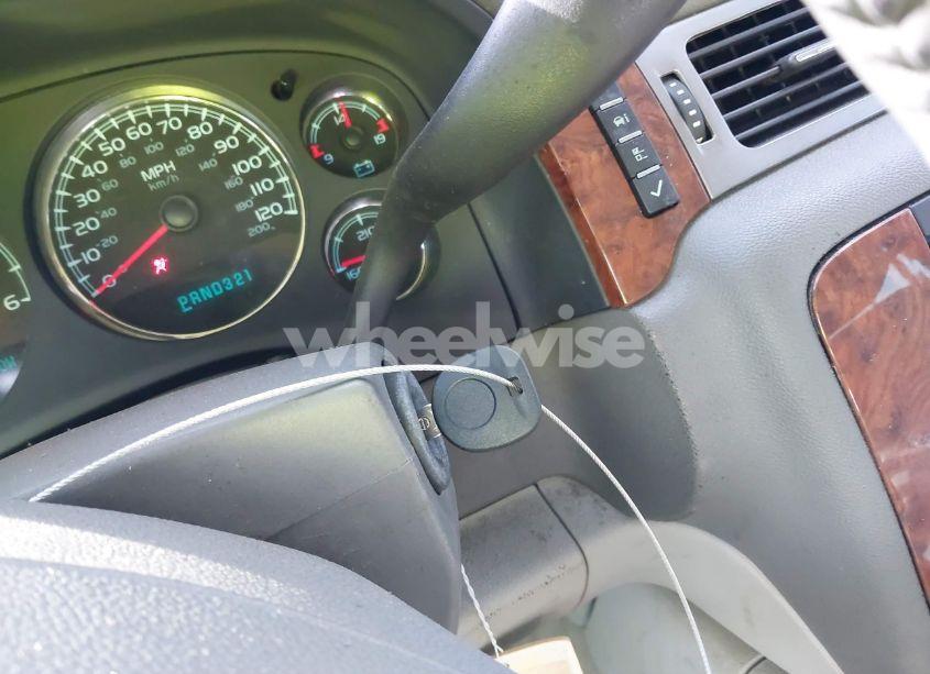 Photo 11 of 2007 Chevrolet Suburban 1500 LTZ (VIN 1GNFK16377R366689)