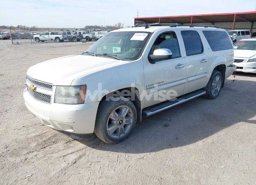 Photo 2 of 2008 Chevrolet Suburban 1500 LTZ (VIN 1GNFK16388R274699)