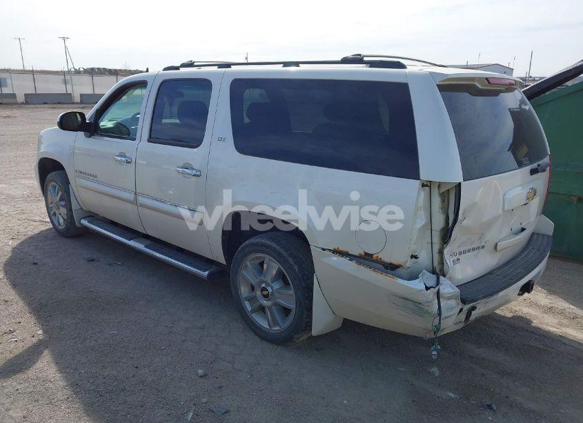 Photo 3 of 2008 Chevrolet Suburban 1500 LTZ (VIN 1GNFK16388R274699)