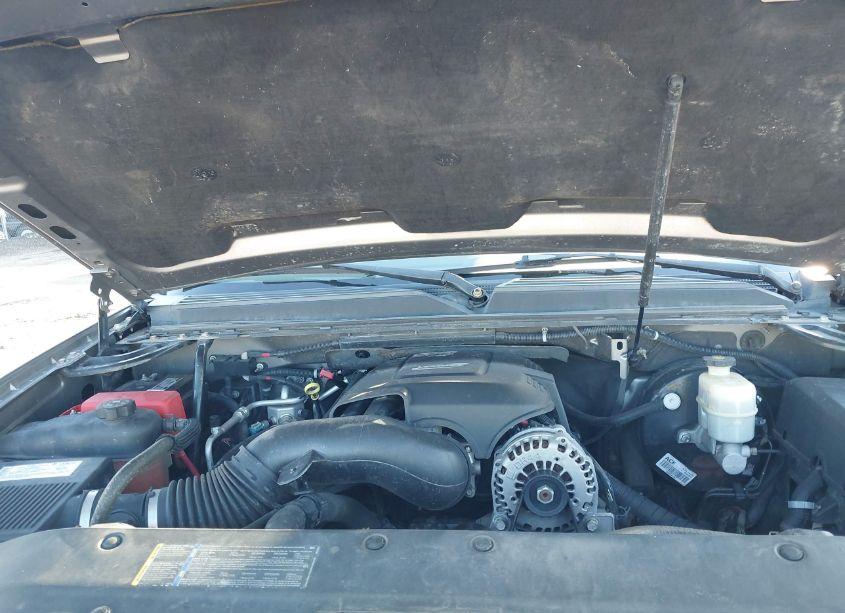 Photo 10 of 2007 Chevrolet Suburban 1500 LT (VIN 1GNFK16397J268746)