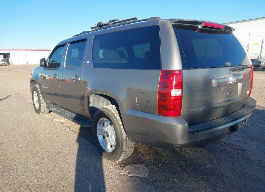 Photo 3 of 2007 Chevrolet Suburban 1500 LT (VIN 1GNFK16397J268746)