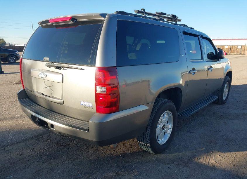 Photo 4 of 2007 Chevrolet Suburban 1500 LT (VIN 1GNFK16397J268746)
