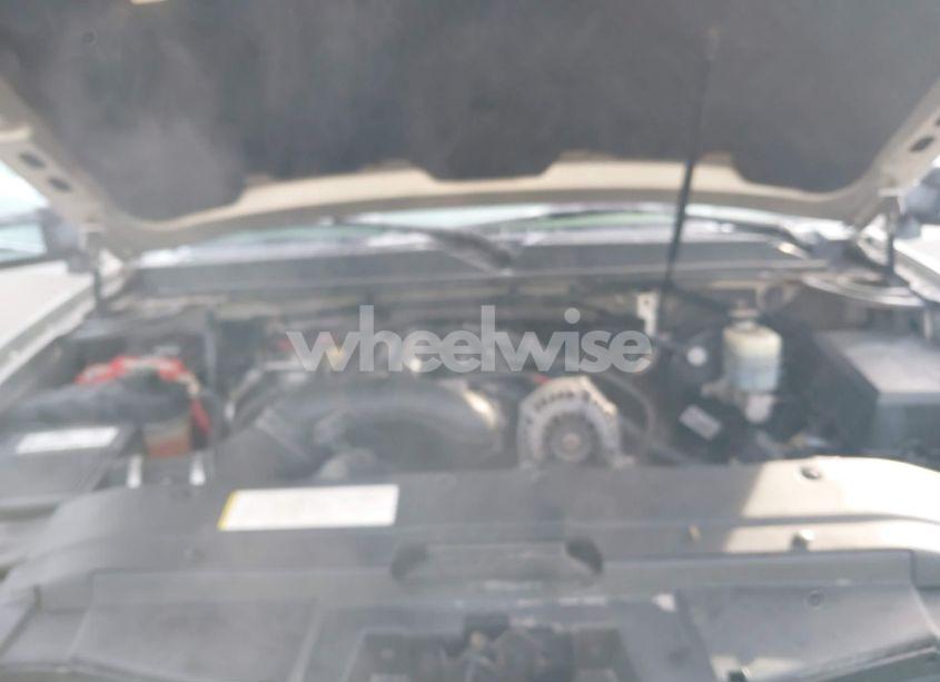 Photo 10 of 2007 Chevrolet Suburban 1500 LT (VIN 1GNFK16397J307142)