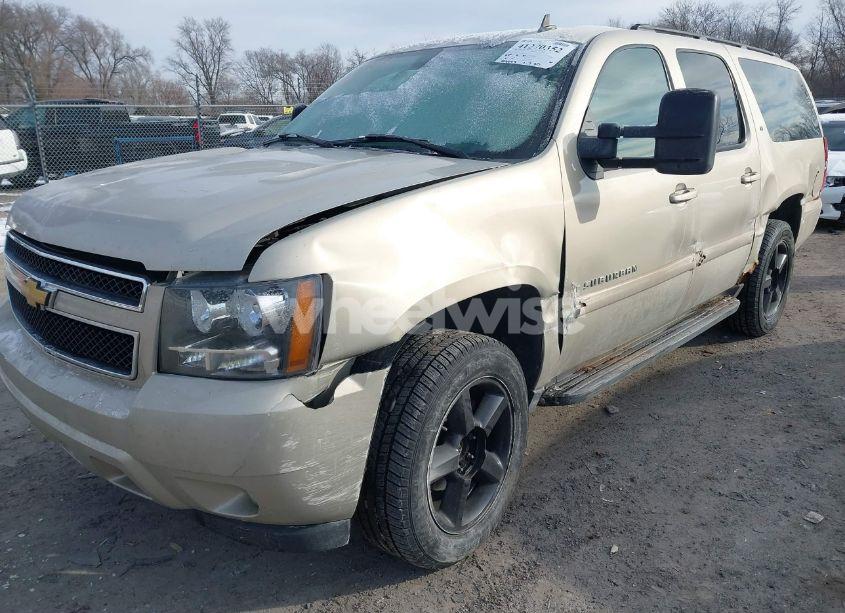 Photo 6 of 2007 Chevrolet Suburban 1500 LT (VIN 1GNFK16397J307142)