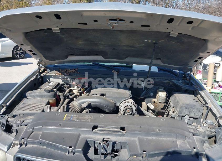 Photo 10 of 2007 Chevrolet Suburban 1500 LS (VIN 1GNFK16397R188641)