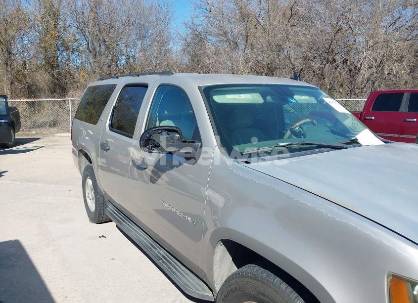Photo 6 of 2007 Chevrolet Suburban 1500 LS (VIN 1GNFK16397R188641)