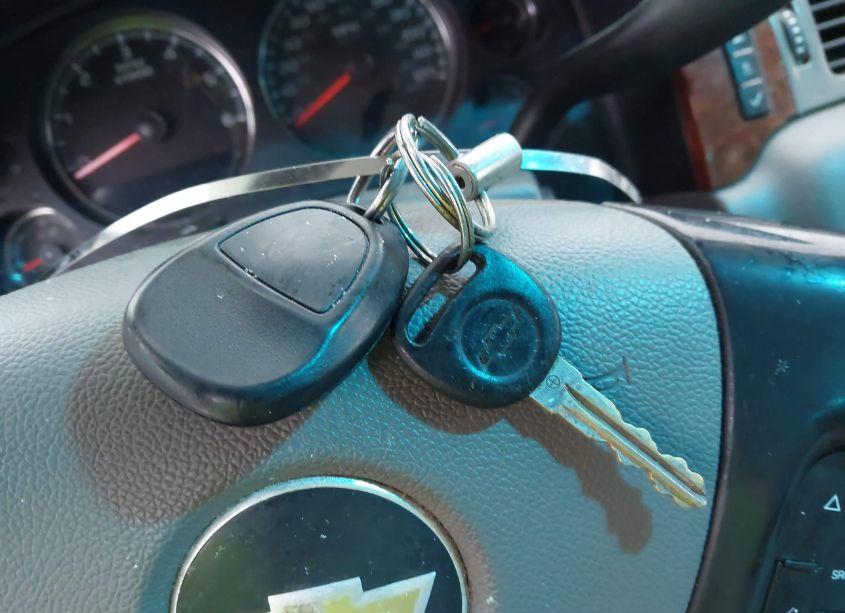 Photo 11 of 2008 Chevrolet Suburban 1500 LT (VIN 1GNFK16398J226725)