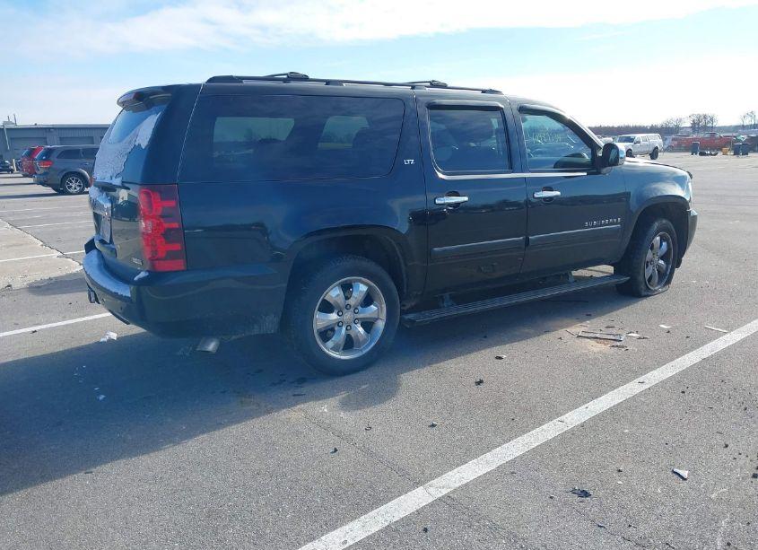 Photo 4 of 2008 Chevrolet Suburban 1500 LTZ (VIN 1GNFK16398R277787)