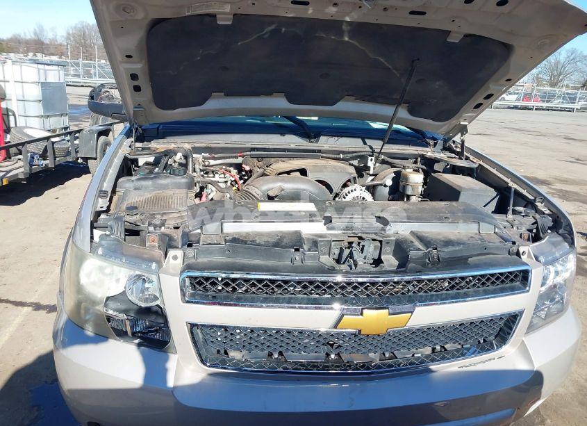 Photo 10 of 2007 Chevrolet Suburban 1500 LTZ (VIN 1GNFK163X7J185097)